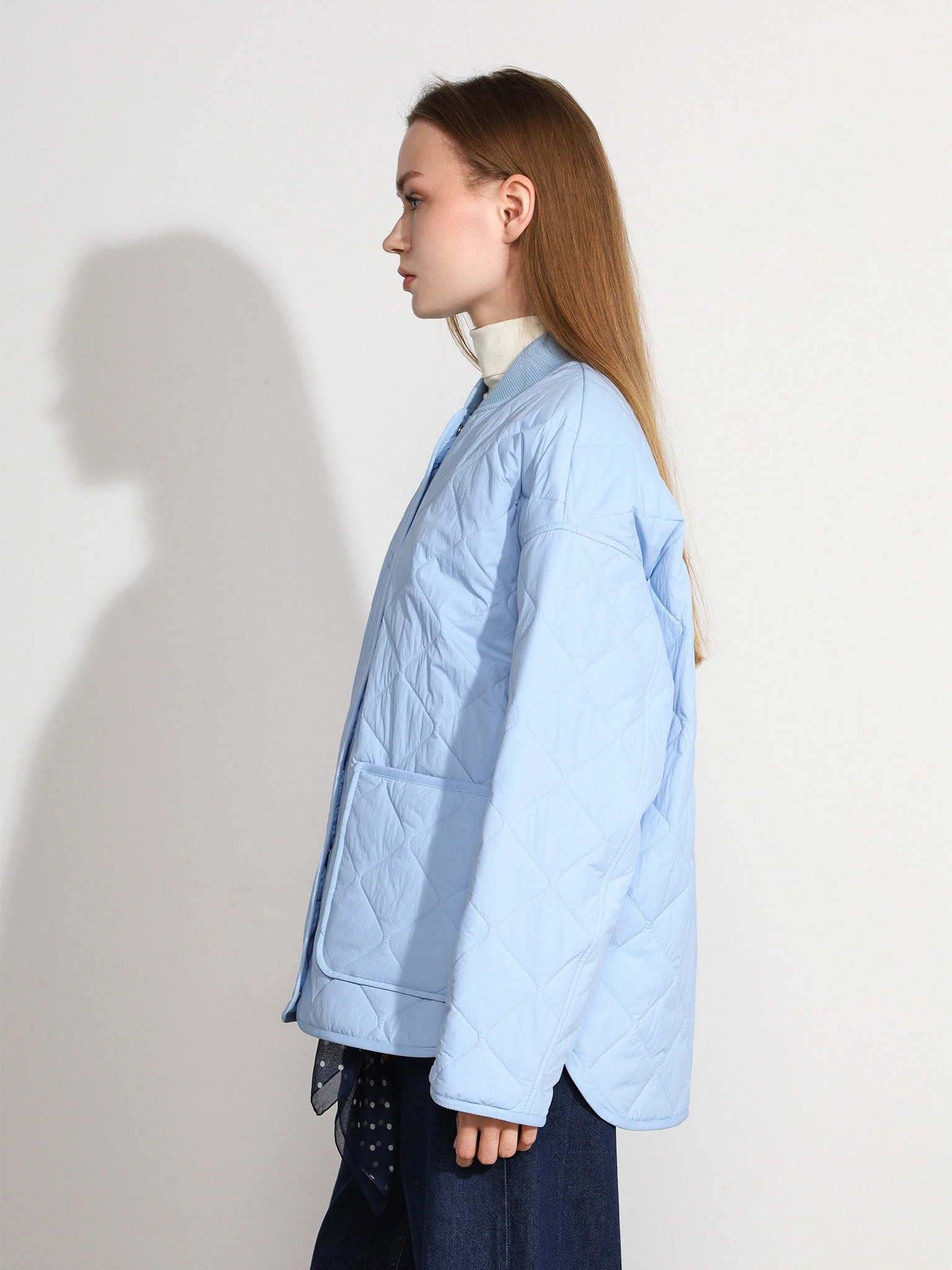 Куртка стеганая голубого цвета на кнопках